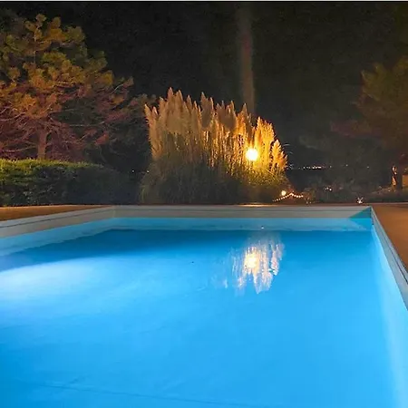 Con Piscina - Bentivoglio Morrovalle